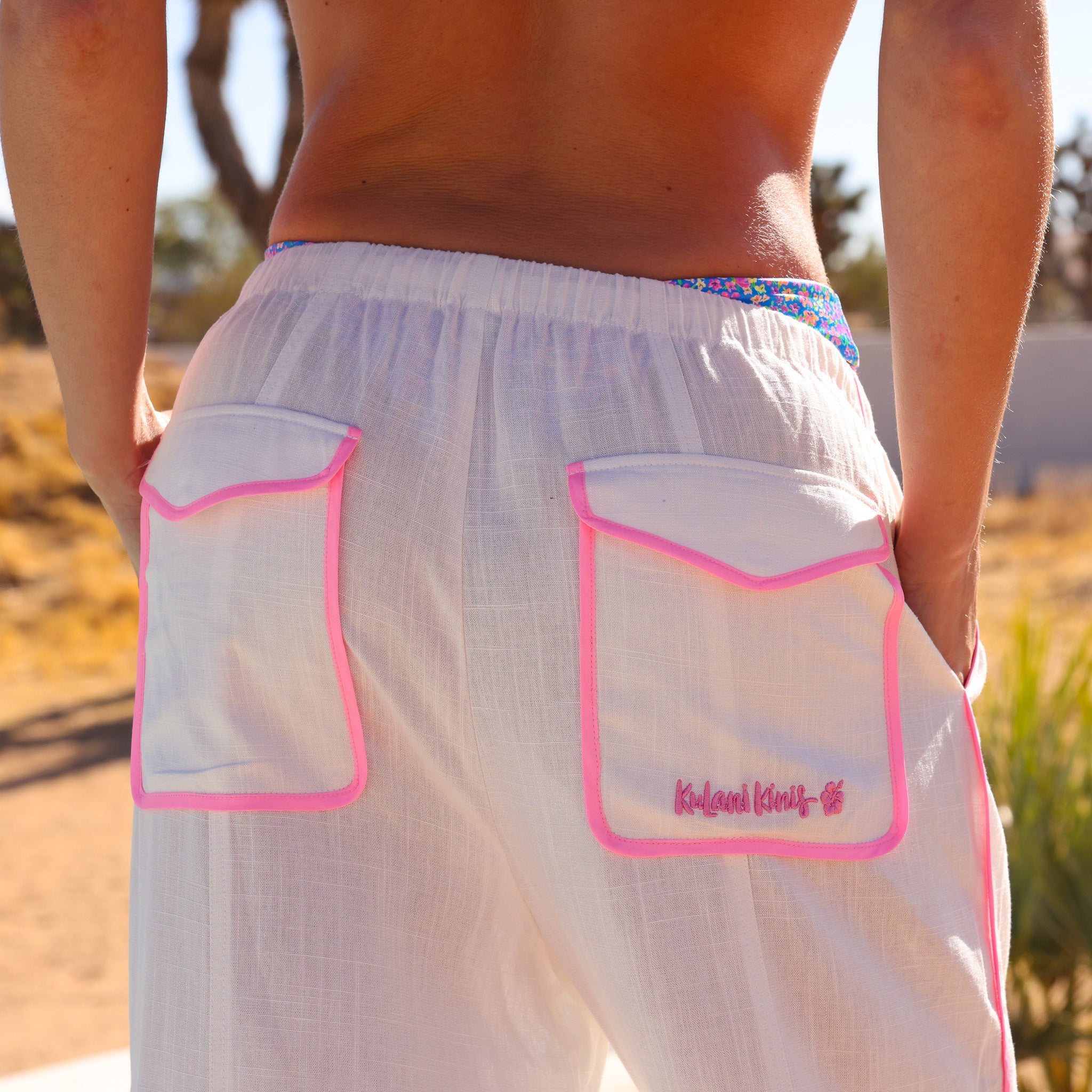 Essential Cargo Pants - White - Image 4