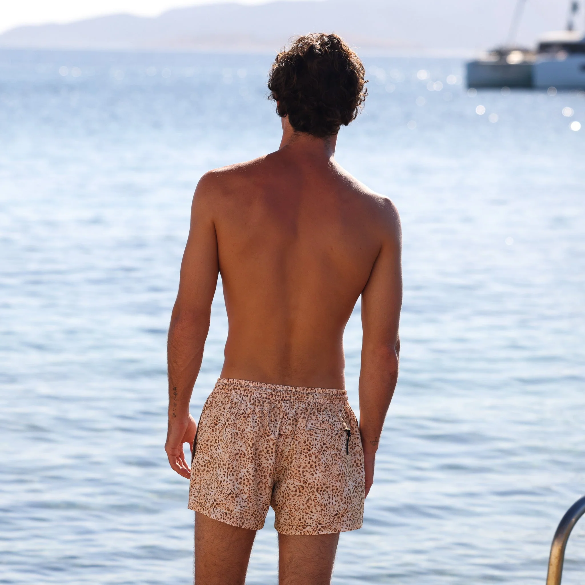 Men's 4" Stretch Swim Trunks - Wild Skies - Image 6