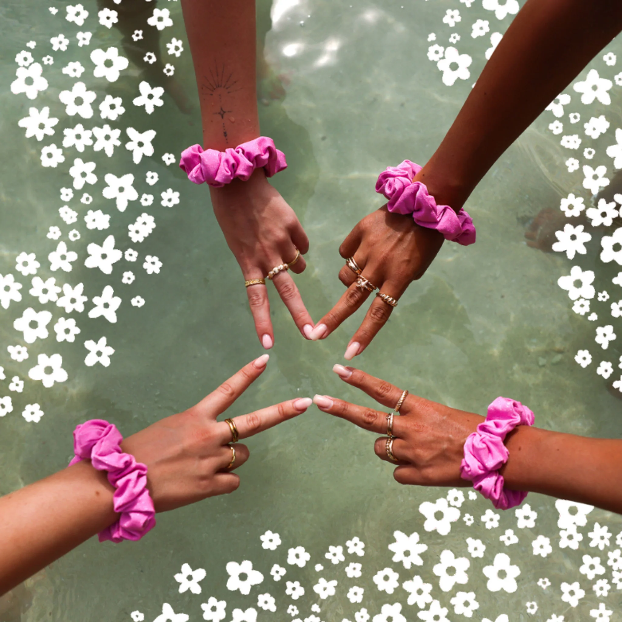 Scrunchie - Give n Glow - Image 3